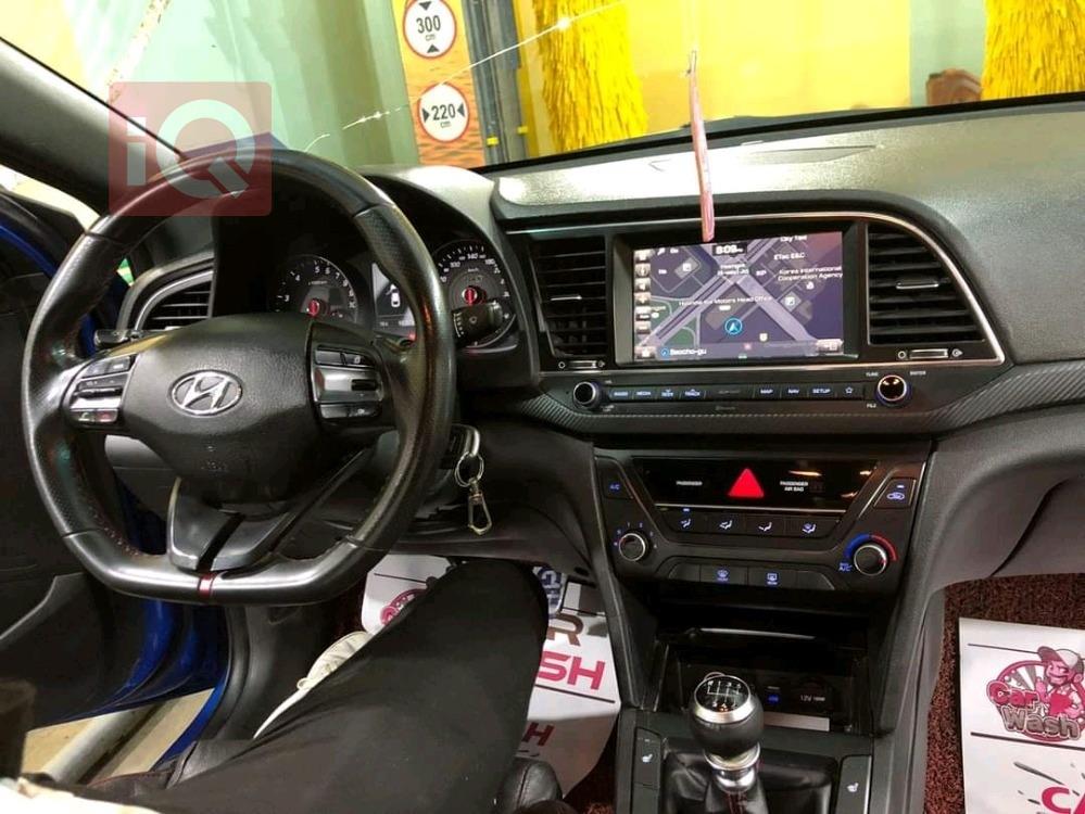 هيونداي أفانتي